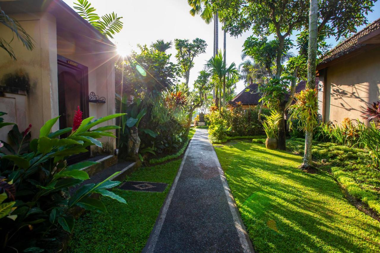 Villa Mandi Ubud Экстерьер фото
